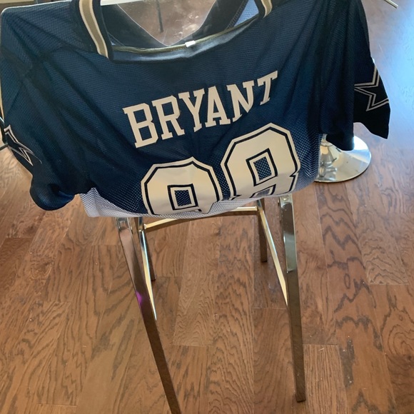 DEZ Bryant Jersey - Picture 3 of 6